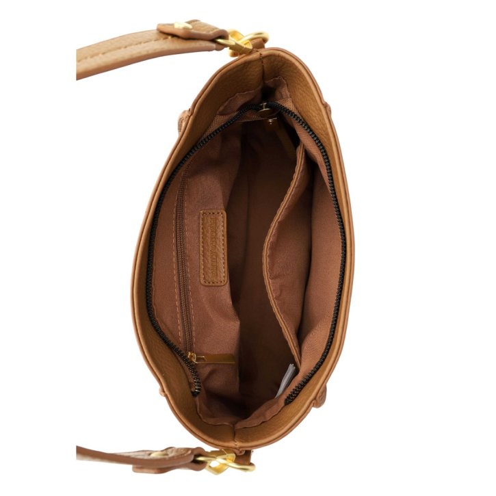 Emily & Noah E&N Julie Beutel M sahara